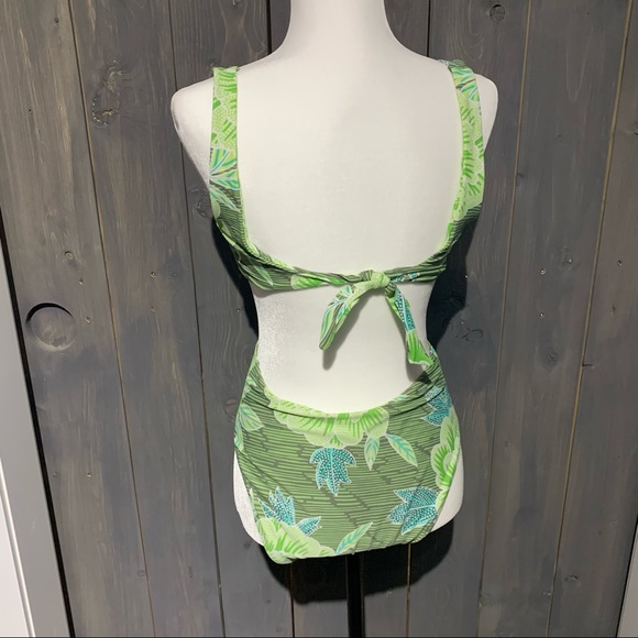 Aerie one Piece 👙💕 - Picture 4 of 4